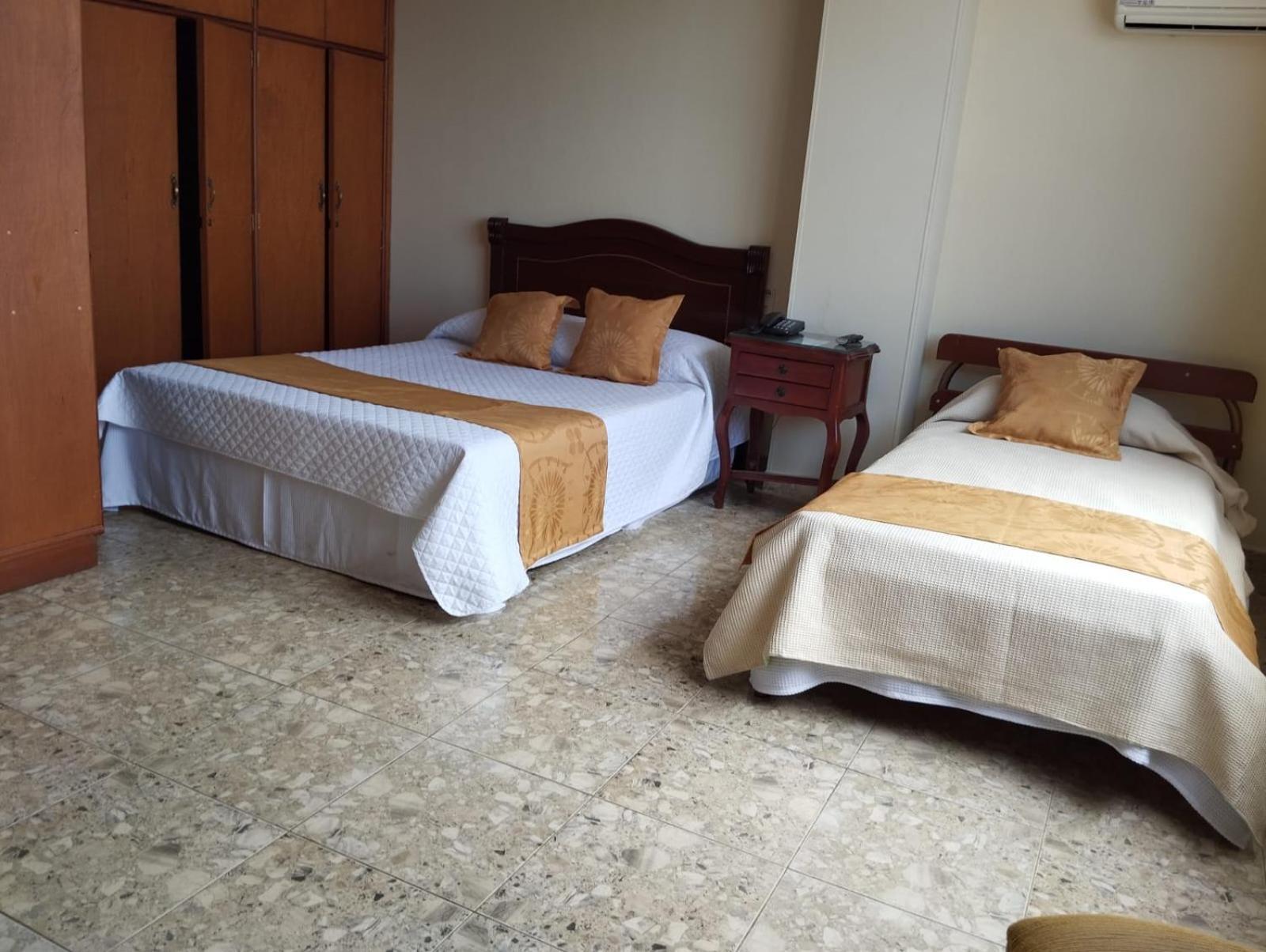 Hotel Khalifa Neiva  Luaran gambar